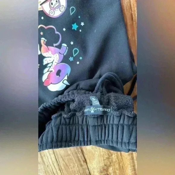 Dolls Kill x Tokidoki sweatpants size small - Picture 2 of 2